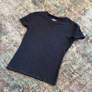 Abercrombie & Fitch Baby Tee